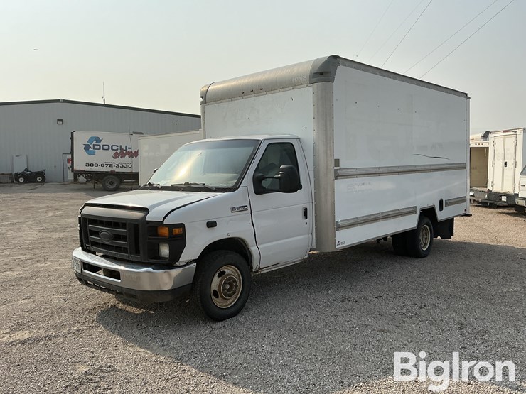 ford-e350-image-1