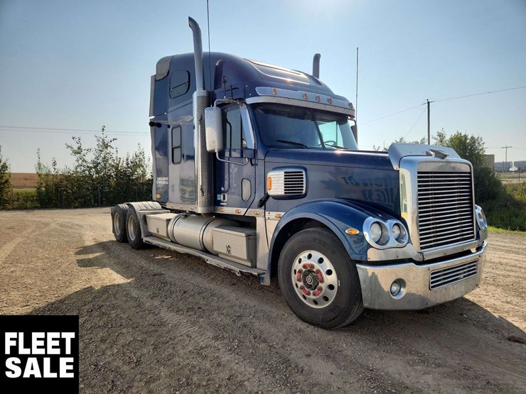 2003-freightliner-coronado-132-image-2