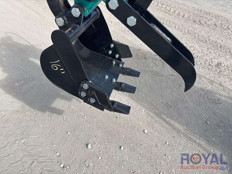 unused-2025-cfg-mh12rx-mini-excavator-image-17