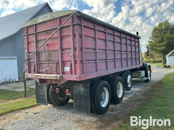 1989-freightliner-fld120-image-5