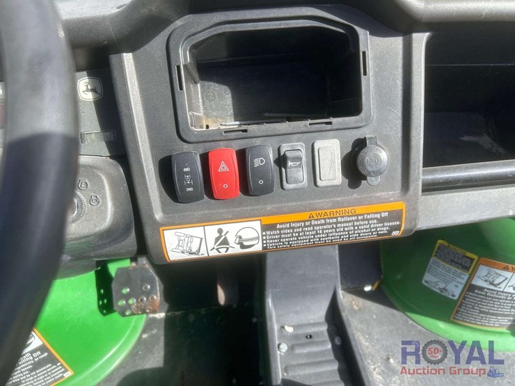 john-deere-hpx615e-gator-4x4-utility-cart-image-9