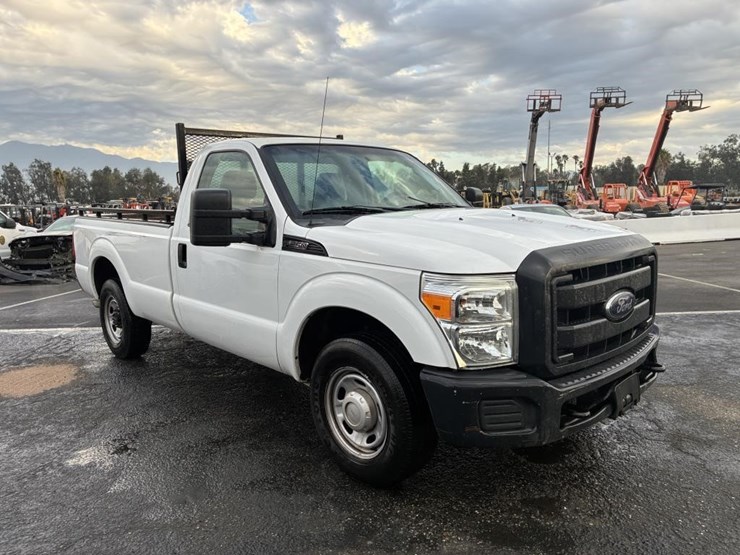 2012-ford-f250-image-2