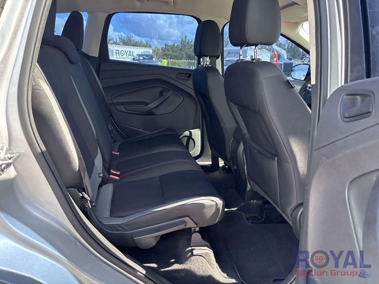 2016-ford-escape-image-22