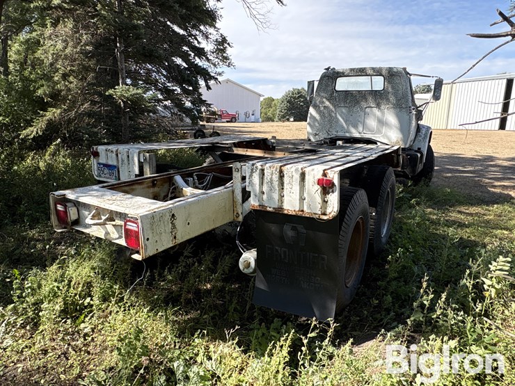 1975-gmc-9500-image-5