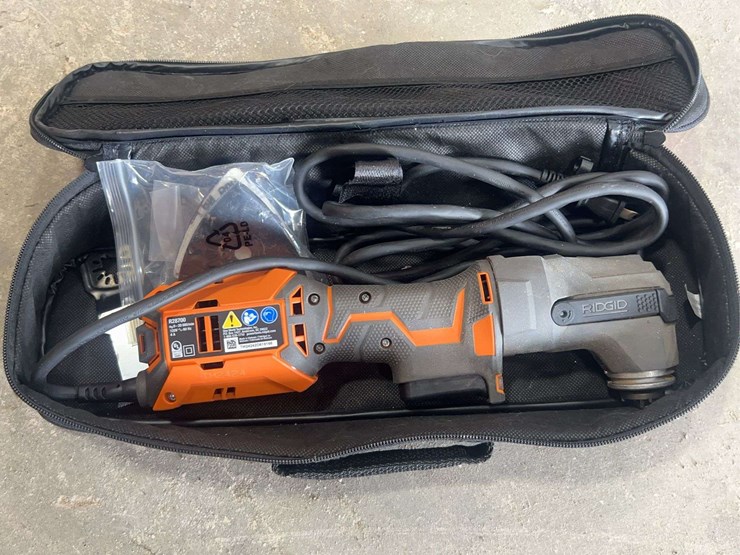 rigid-r28700-corded-oscillating-multi-tool-image-1