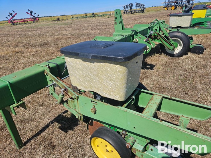 john-deere-7100-image-17