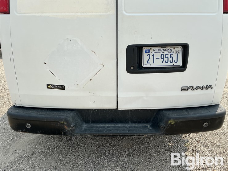 2017-chevrolet-express-g3500-image-11