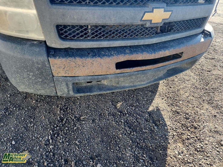 2012-chevrolet-silverado-1500-image-36