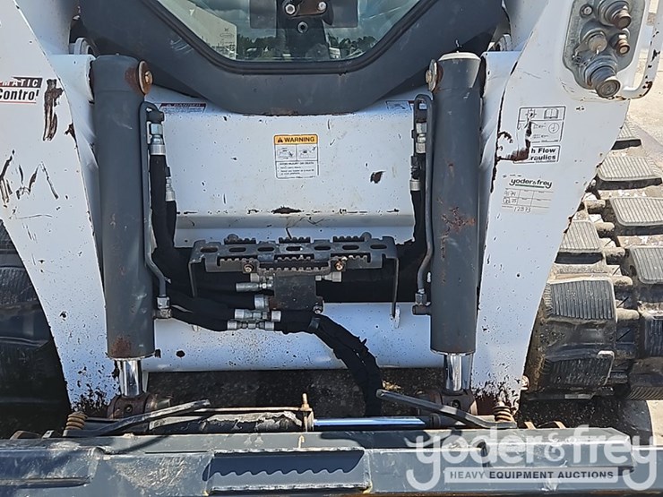 2019-bobcat-t870-image-15