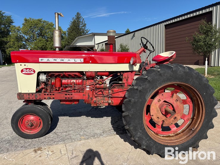 1962-case-ih-560-image-8