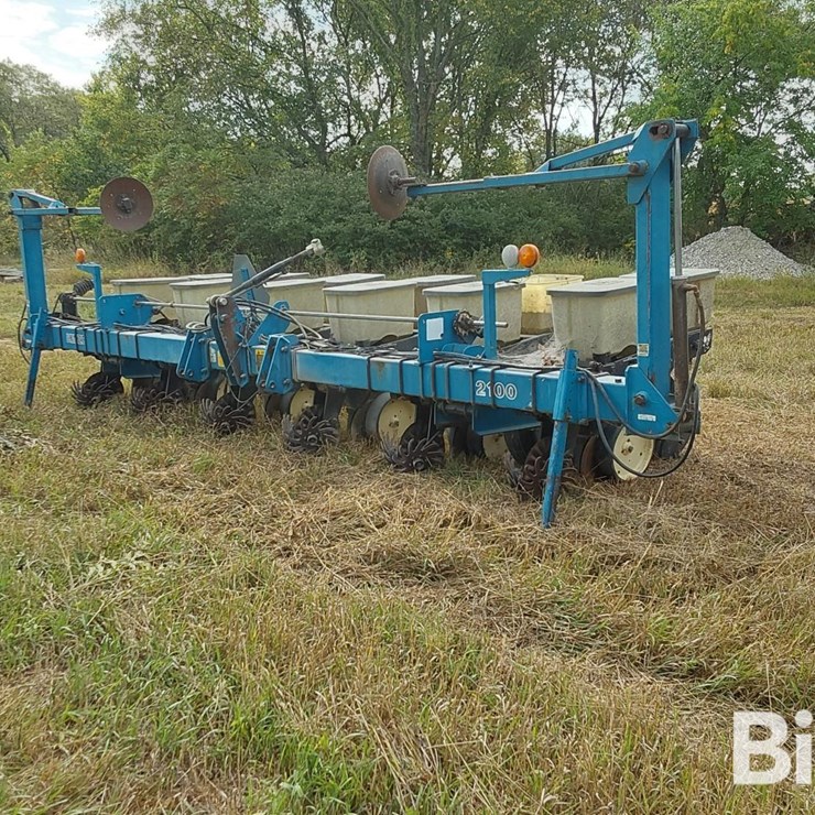 KINZE 2100