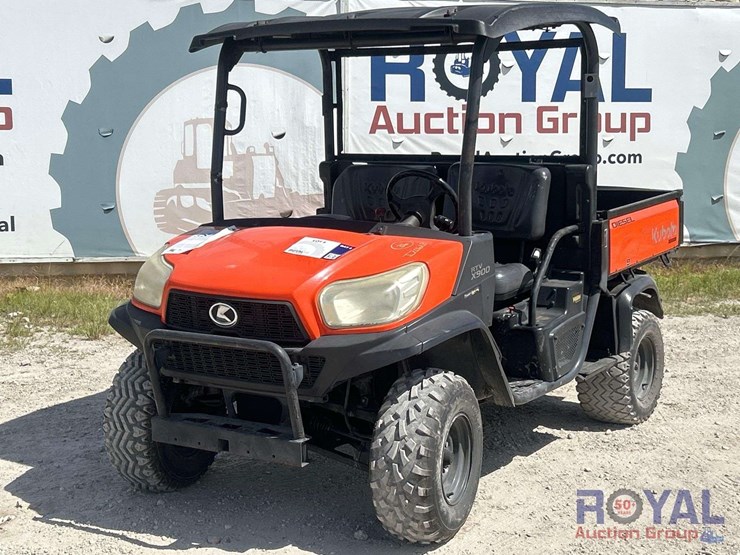 2013-kubota-rtv-x900-4x4-diesel-utility-cart-image-1