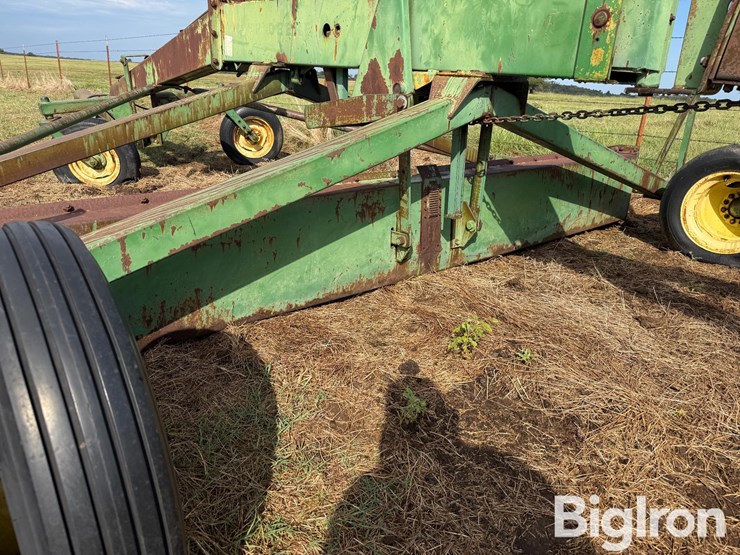 john-deere-935-image-14