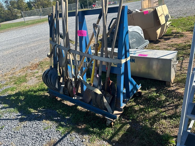 glass-cart-w/-shovels-image-4