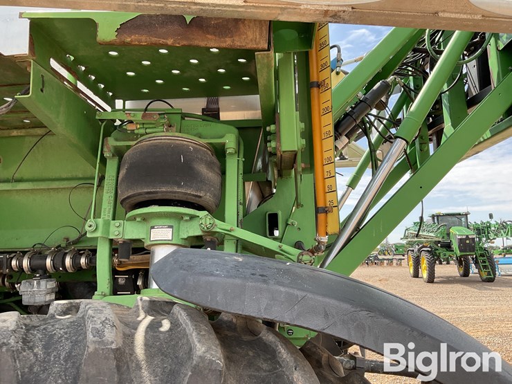 2011-john-deere-4830-image-18