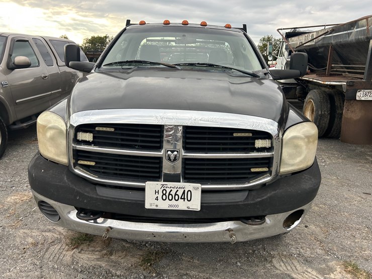 2007-dodge-3500-image-5