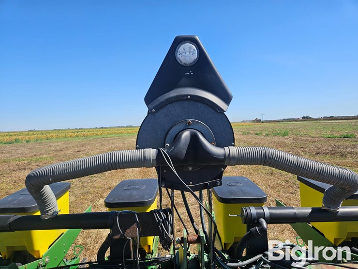 john-deere-2-image-11