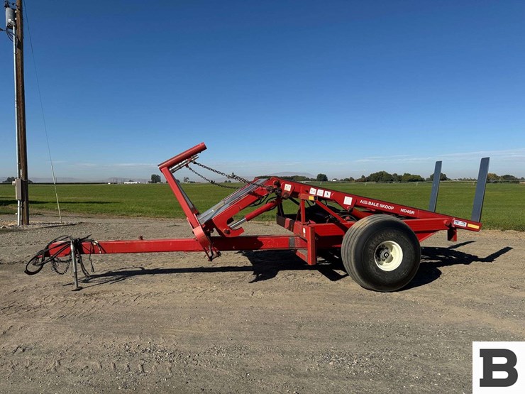 morris-pro-ag-bale-stacker-image-2