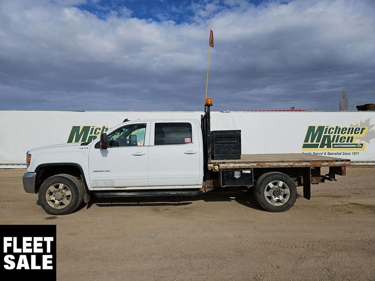 2017-gmc-sierra-3500hd-image-8