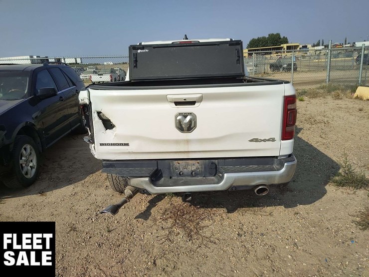 non-operable-2022-ram-1500-4x4-big-horn-4dr-crew-cab-5.6-ft.-sb-pickup-image-16