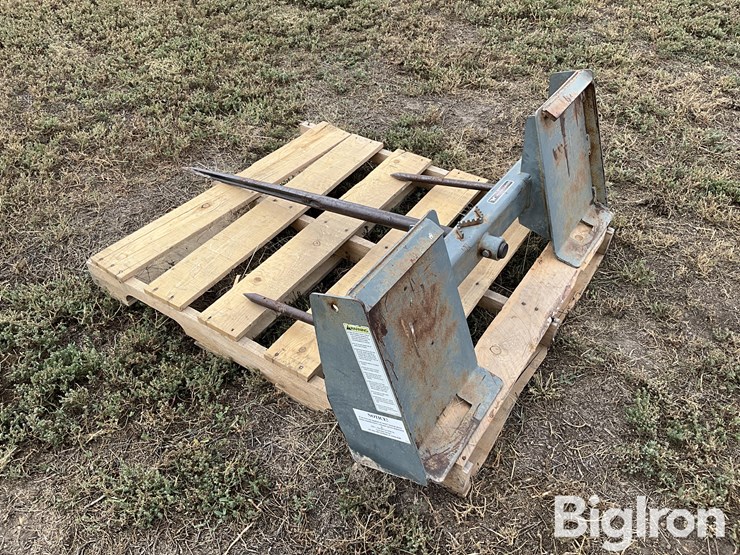 worksaver-skid-steer-bale-spear-attachment-image-7