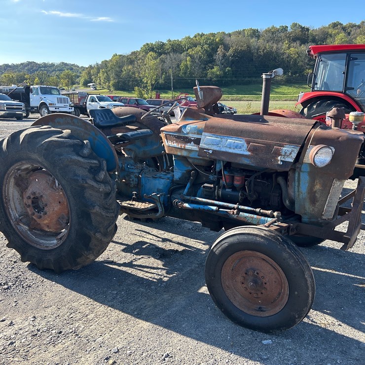 FORD 3000