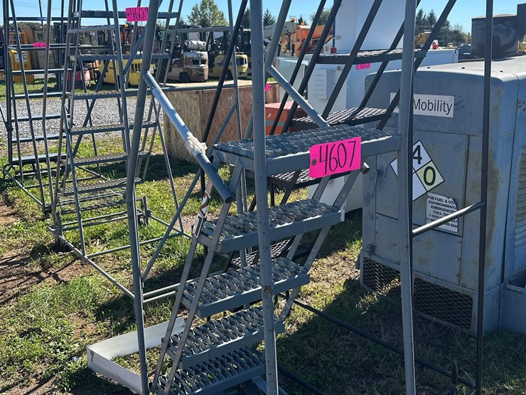 step-ladder-image-1