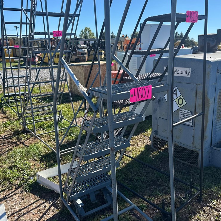 Step Ladder