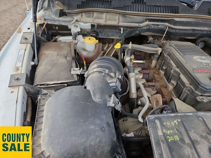 2010-dodge-ram-2500-image-25