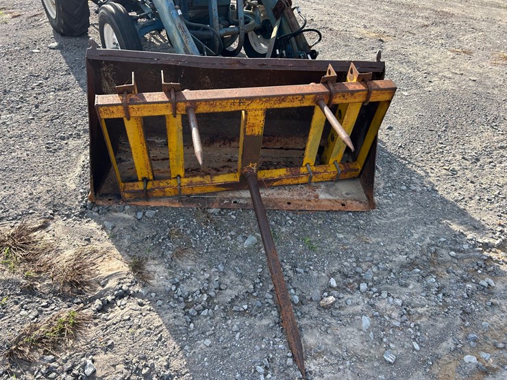 ford-4000-image-6