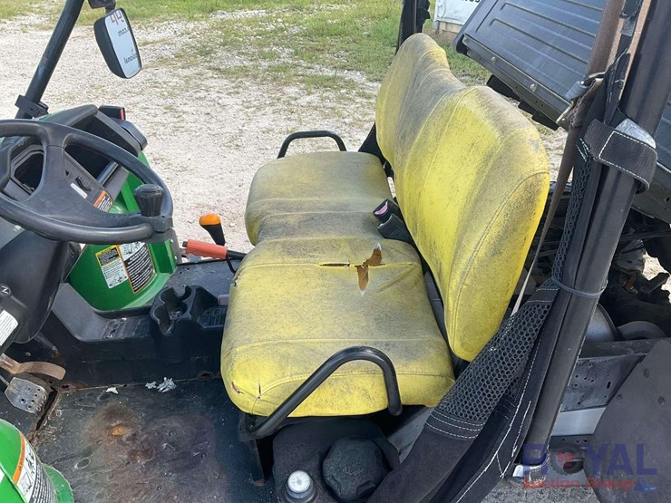 2020-john-deere-hpx615e-gator-4x4-utility-cart-image-9
