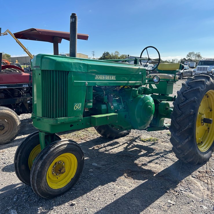 JOHN DEERE 60