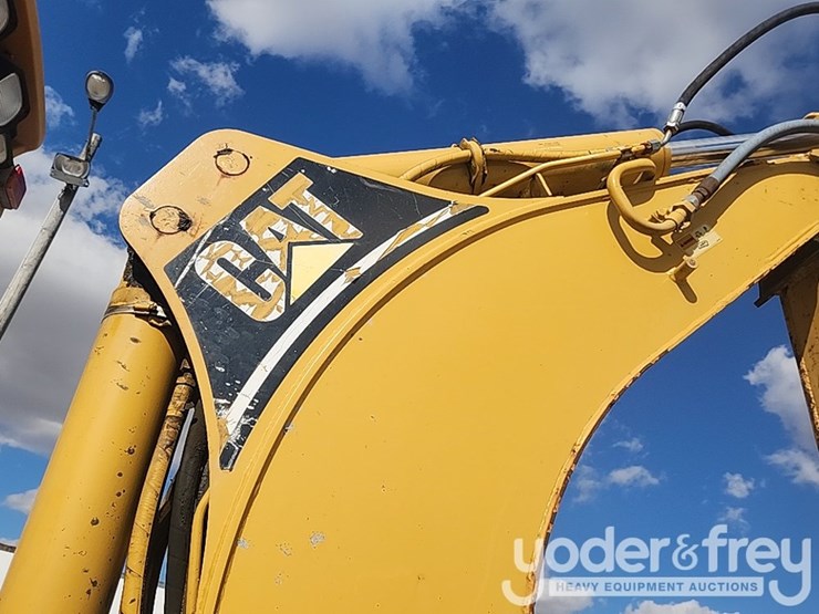 2003-caterpillar-420d-it-image-16