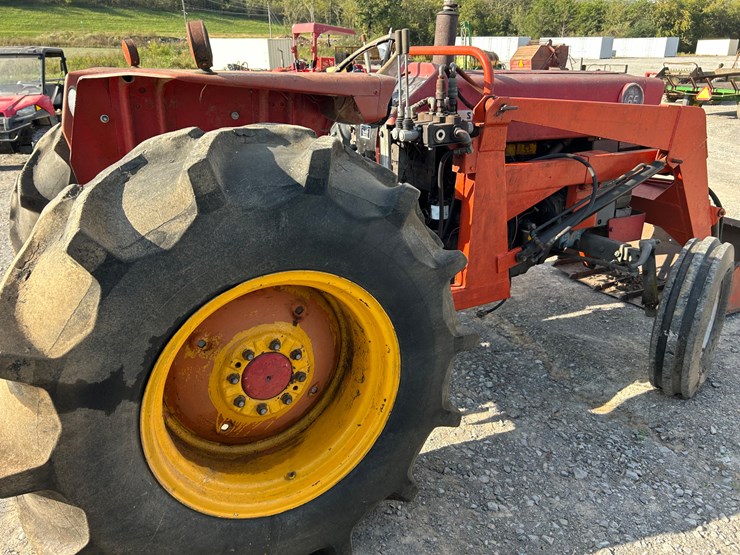 massey-ferguson-165-image-6