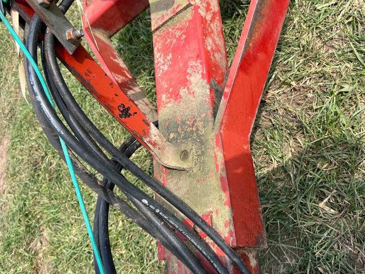case-ih-4300-image-10