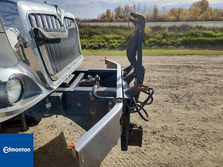 2014-international-workstar-7400-image-19