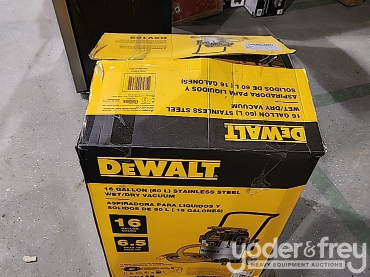 dewalt-16-gallon-stainless-steel-wet/dry-vacuum-image-3