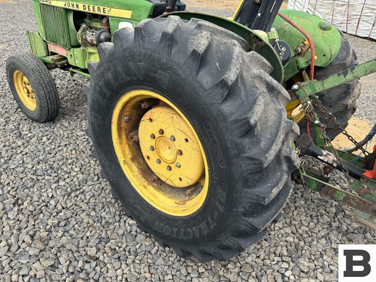1978-john-deere-2040-tractor-image-21
