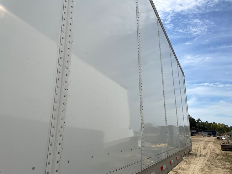 2019-stoughton-trailer-image-21