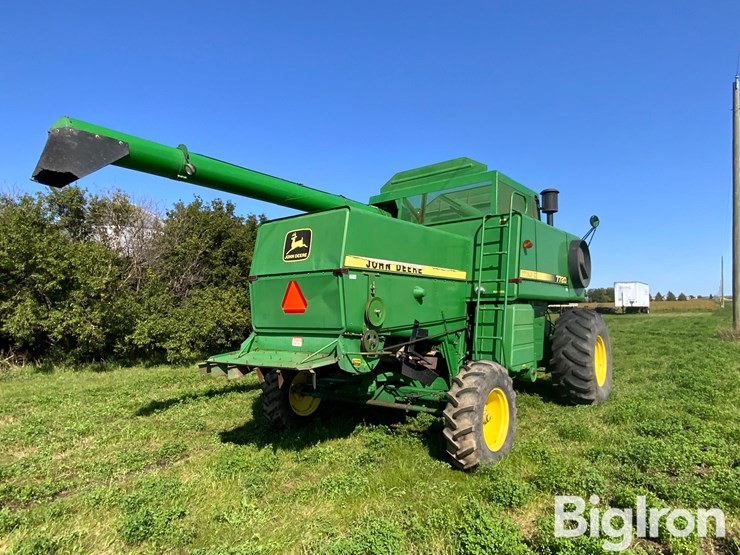 john-deere-7720-titan-ii-image-5