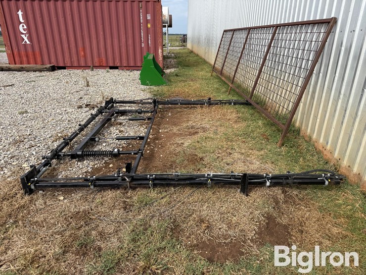 wylie-43’-sprayer-boom-assembly-image-7