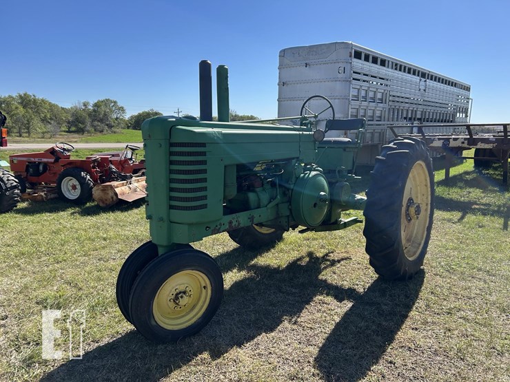 deere-tires-image-1