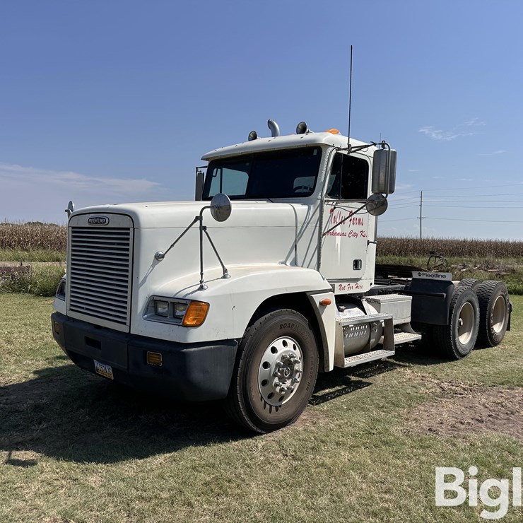 2001 FREIGHTLINER FLD120