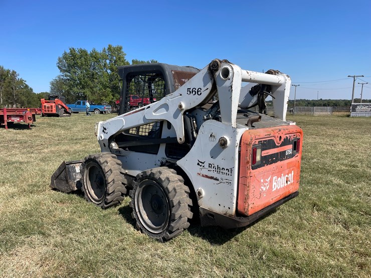 2012-bobcat-s750-image-4
