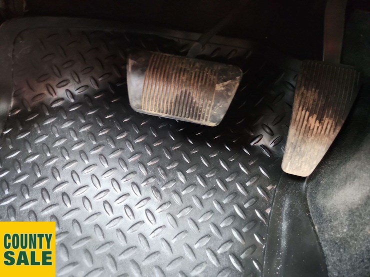 2012-ram-2500-laramie-image-14