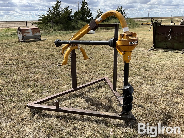 danuser-3-pt-post-hole-digger-&-stand-image-7