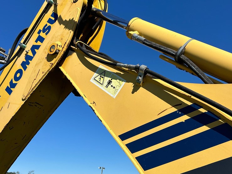 2008-komatsu-wb146-5-image-18