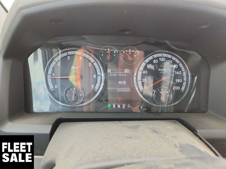 2012-ram-1500-slt-image-8