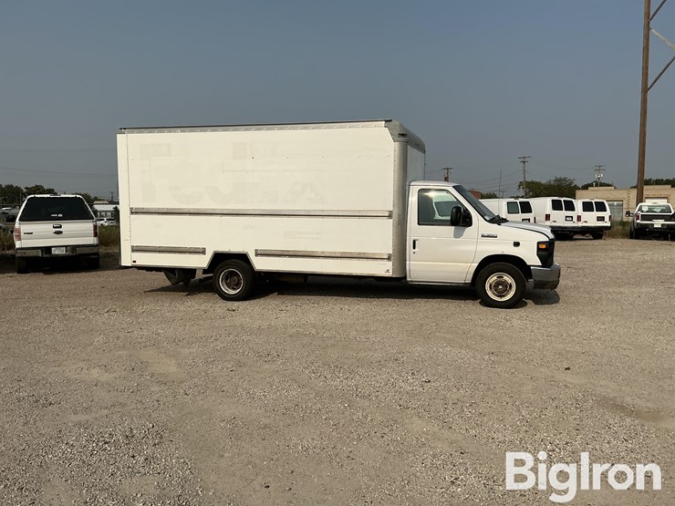 ford-e350-image-4