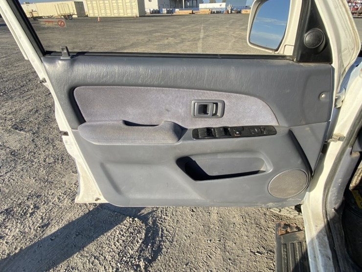 1996-toyota-4-runner-image-19